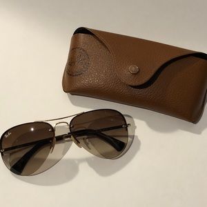 Authentic Ray-Ban Aviator Sunglasses - Gold Brown